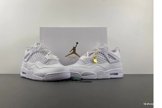 FV7251-107 4 Air FV7251-107 Jordan    0528